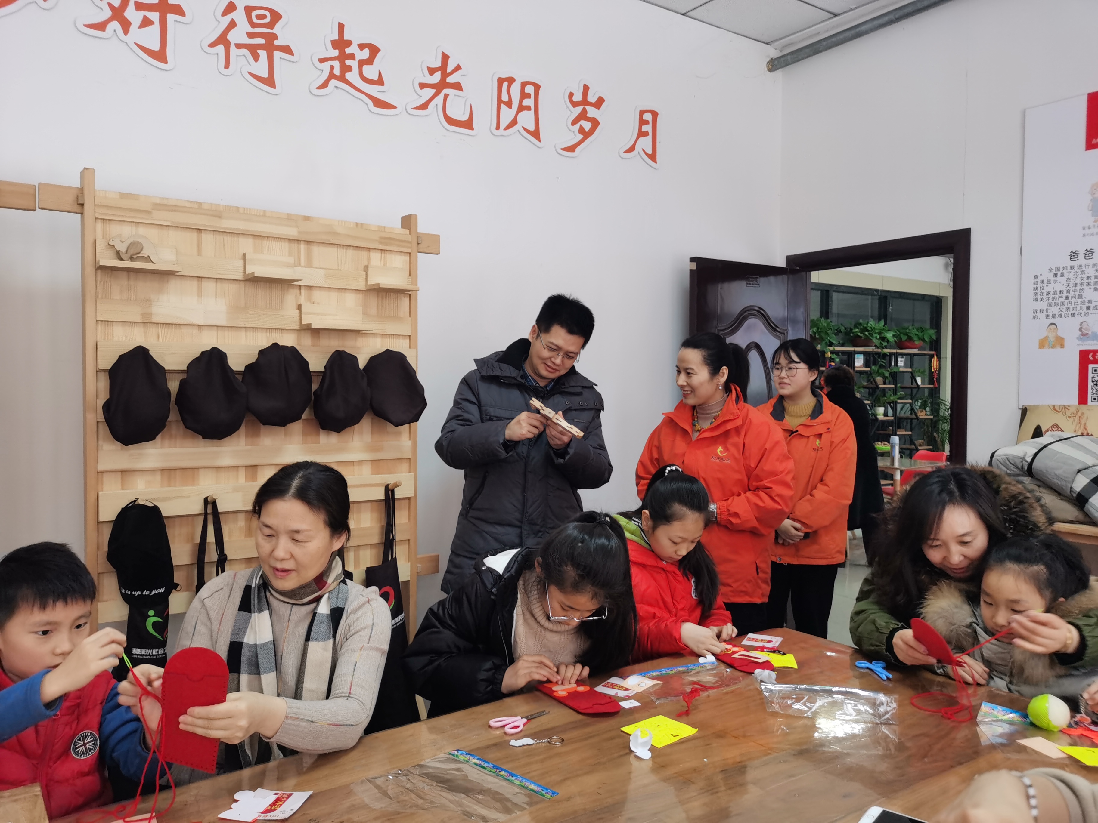 团中央统战部领导参观(图2)