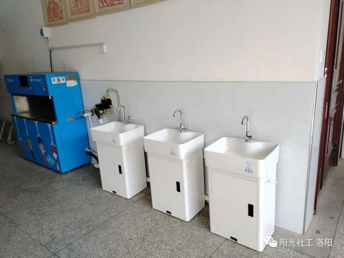 总价值72000元的壹基金洗手计划落地洛阳市6所学校(图3)