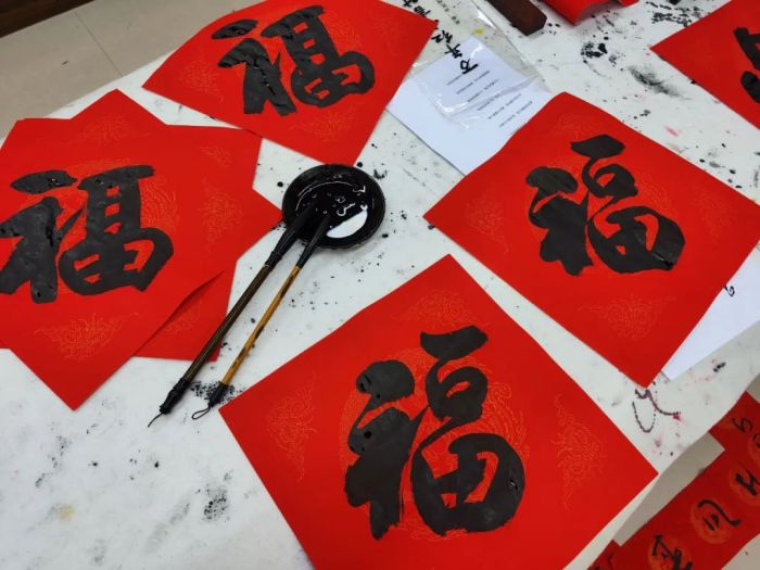 民革洛龙支部、修文坊社区邻里中心“书万福 送万家”义写春联主题活动(图12)