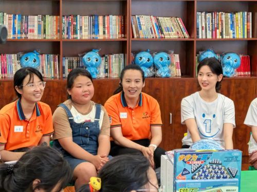 明星杨超越在洛阳过生日？(图7)