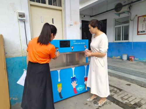 壹基金净水计划捐赠仪式在嵩县纸房镇上瑶小学顺利举行(图3)