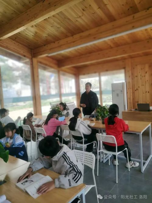 仓头初级中学举办“感恩壹基金，争做读书星”主题活动(图2)