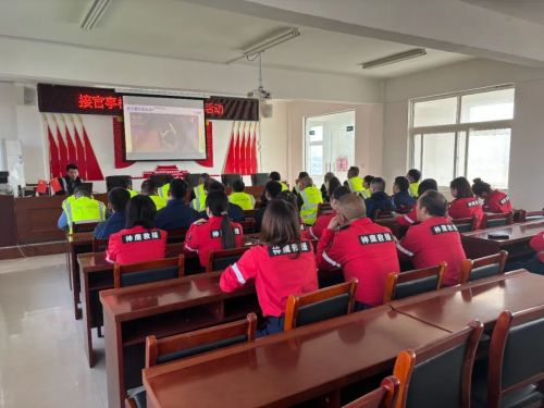 安全家园|阳光社工在幸福家园社区成功举办消防安全系列活动，筑牢安全防线(图3)